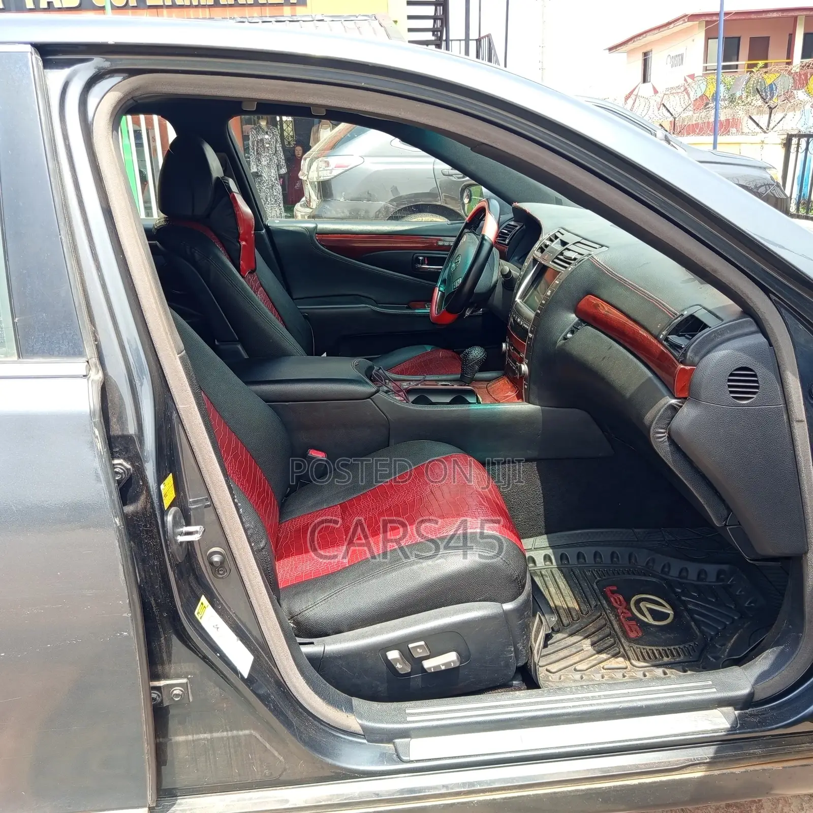 Lexus LX 2008 Gray