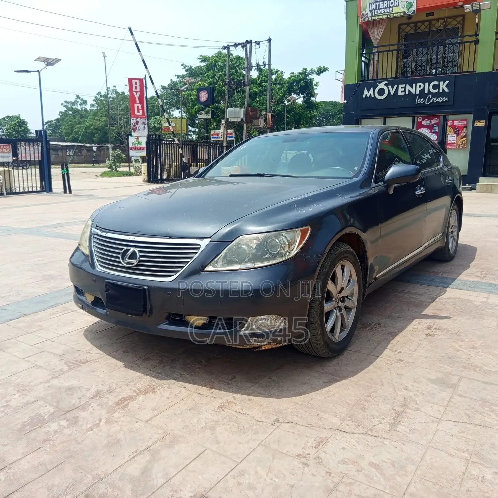 Lexus LX 2008 Gray
