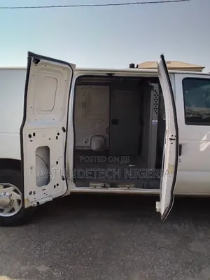 Ford E350 2010 White
