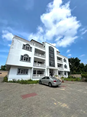 Furnished 4bdrm Apartment in Lekki Phase 1 for rent