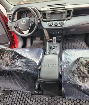 Toyota RAV4 2015 Red