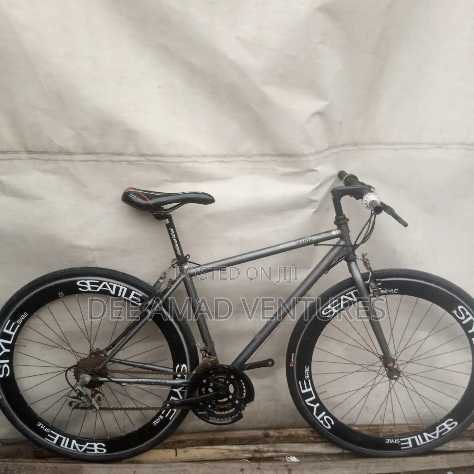 Seatle Road Bicycle