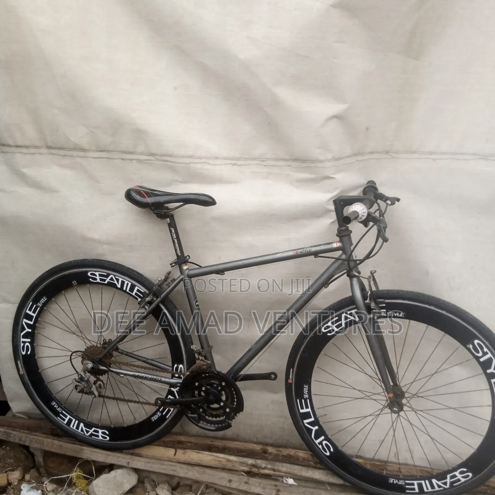 Seatle Road Bicycle