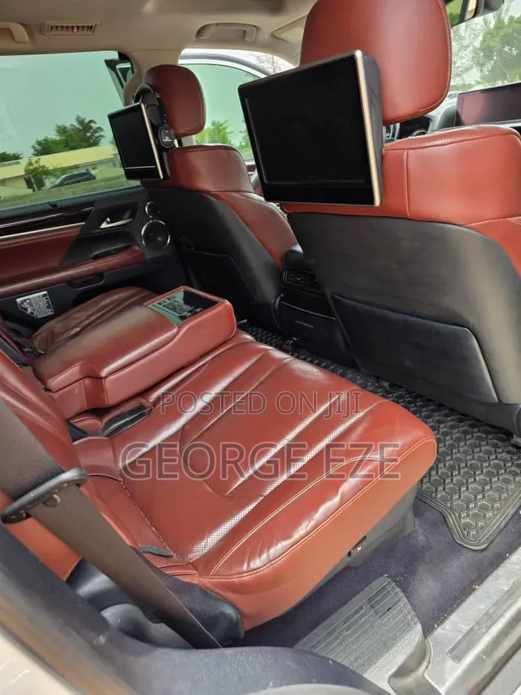 Lexus LX 2018 White