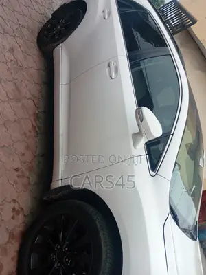 Toyota Venza 2013 White