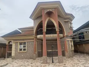 4bdrm Duplex in Benin City for rent
