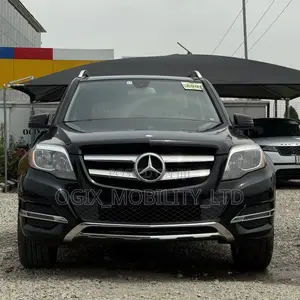 Mercedes-Benz GLK-Class 350 2014 Black