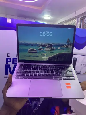 Laptop Apple MacBook Pro 2020 M1 16GB Apple M1 Pro SSD 512GB