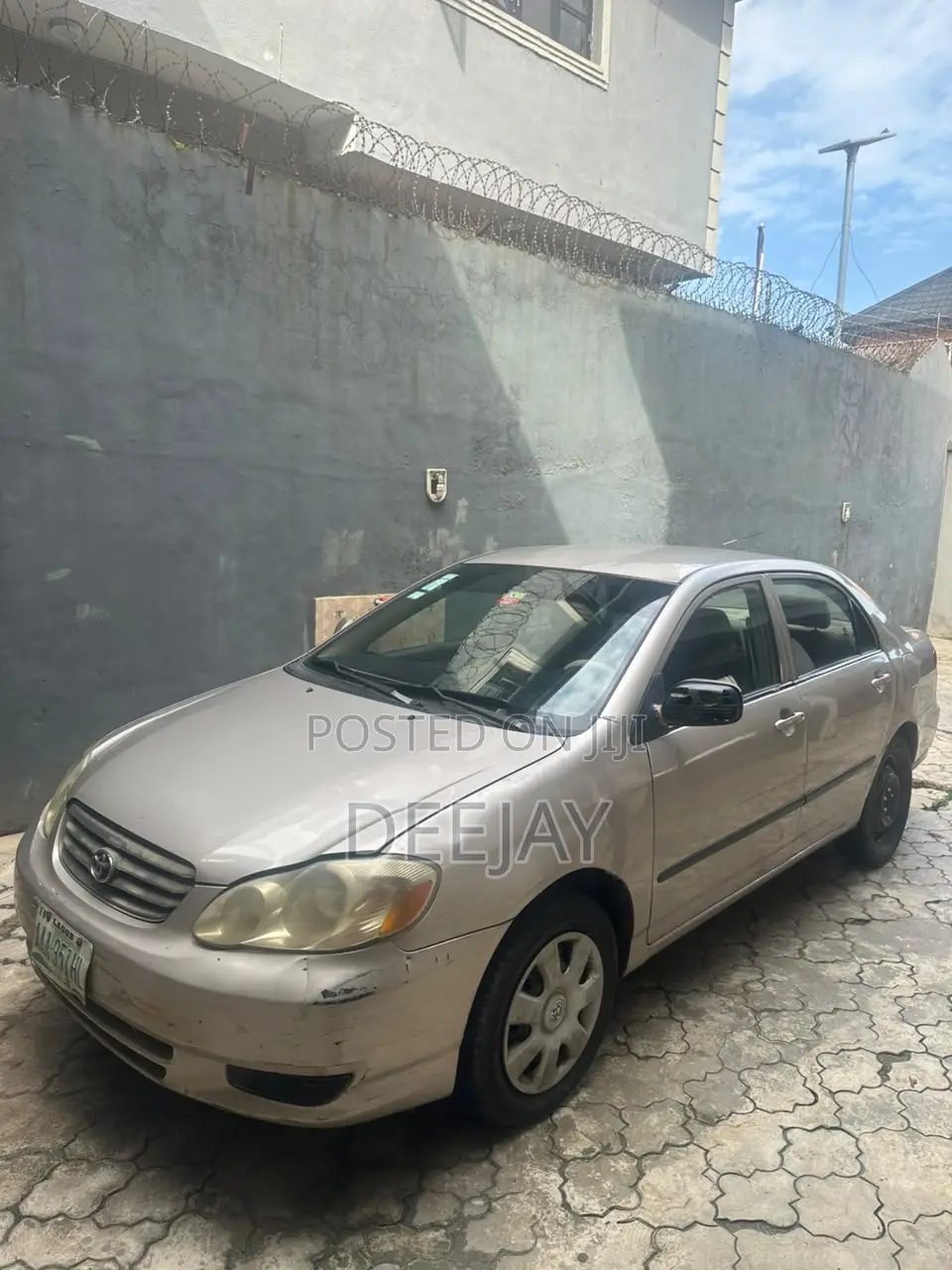 Toyota Corolla 2003 Gold