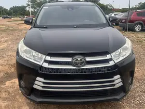 Toyota Highlander 2017 Black