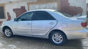 Toyota Camry 2004 Silver