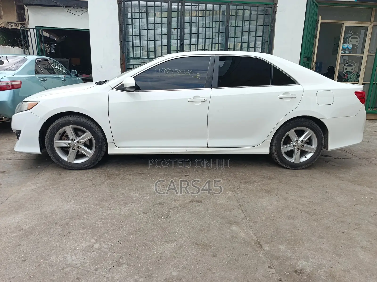 Toyota Camry 2014 White