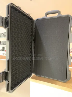 Smriti Pelican Box