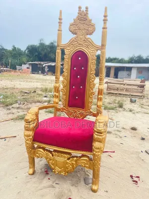 Royal King Chair