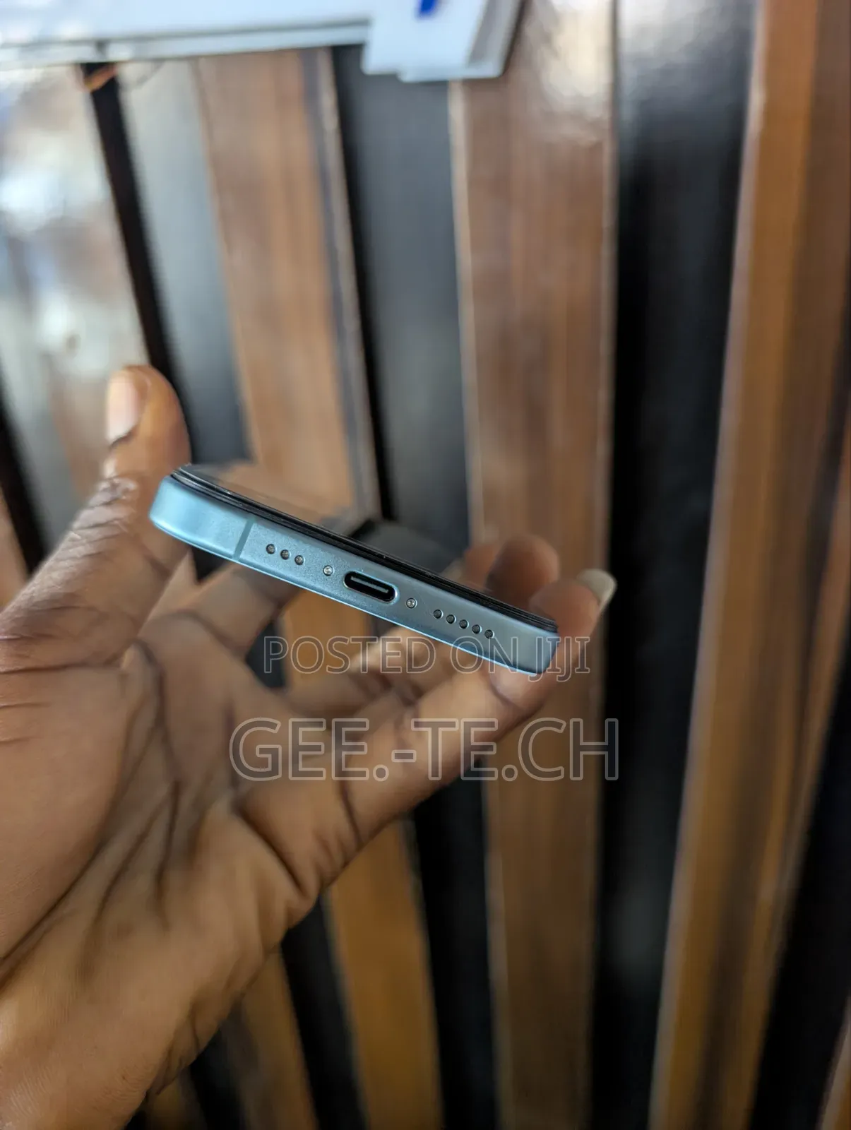 Apple iPhone 16 128 GB Blue