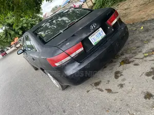 Hyundai Sonata 2.4 Automatic 2008 Black
