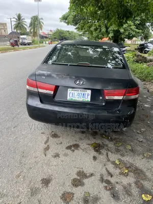 Hyundai Sonata 2.4 Automatic 2008 Black