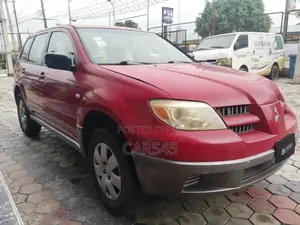 Mitsubishi Outlander 2005 Red