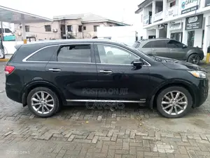 Kia Sorento 2016 Black
