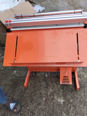 Sf-600c Pedal Sealing Machine With Cutter