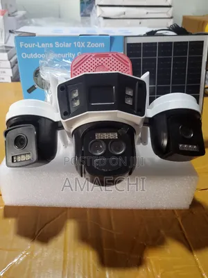 3 Lens Solar CCTV Camera 10x Zoom