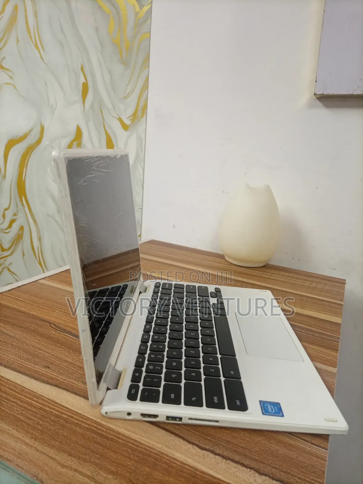 Laptop Acer 4GB Intel Celeron eMMC 32GB