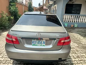 Mercedes-Benz E350 2011 Green