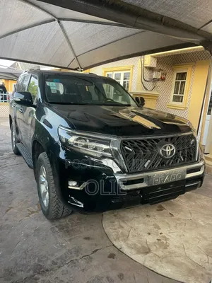 Toyota Land Cruiser Prado 2012 Black