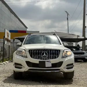 Mercedes-Benz GLK-Class 350 2011 White