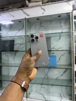 Apple iPhone 15 Pro 128 GB White