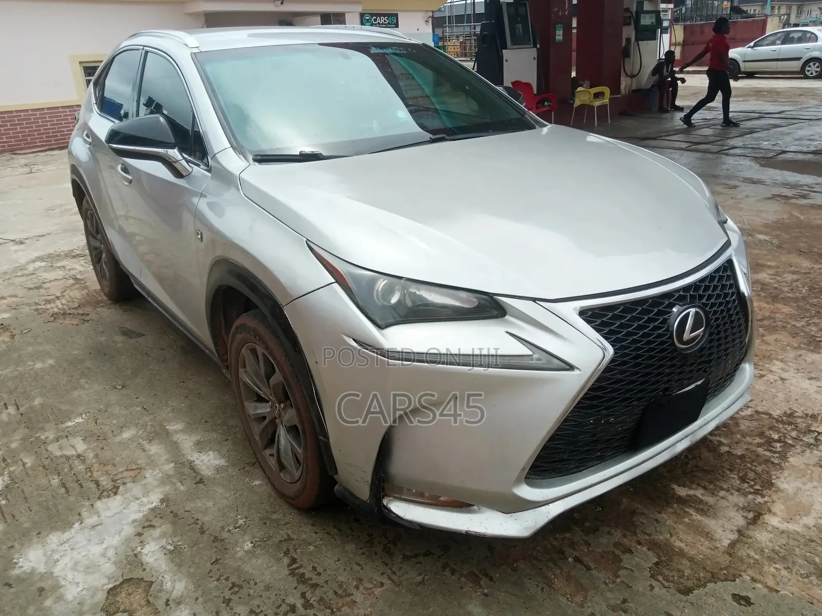 Lexus NX 2016 Silver