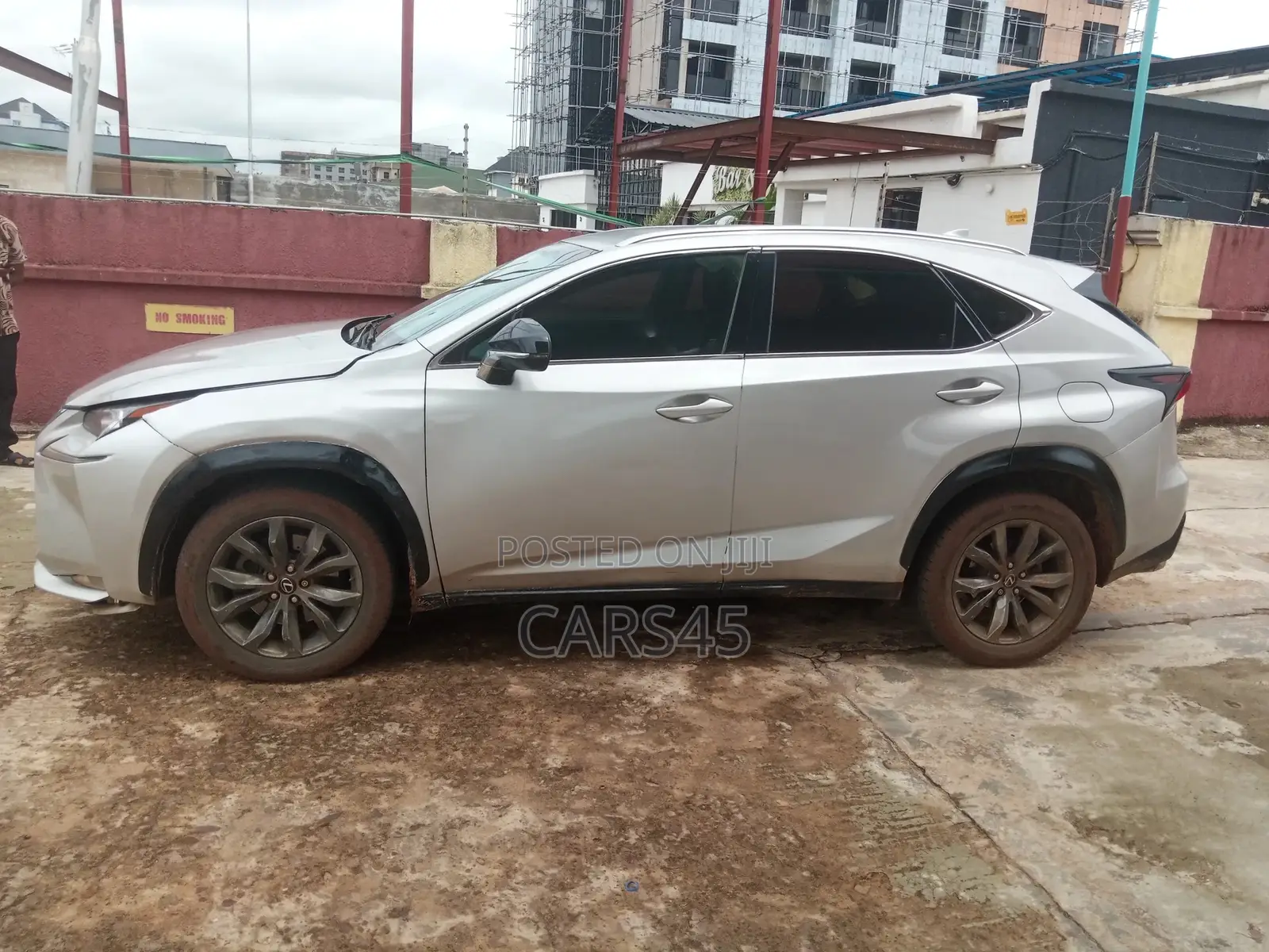 Lexus NX 2016 Silver