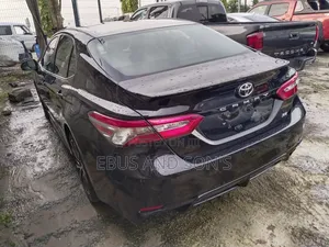 Toyota Camry 2018 Black