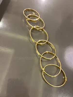 Brand New Cartel 18 Karats Dubai Gold Bracelet
