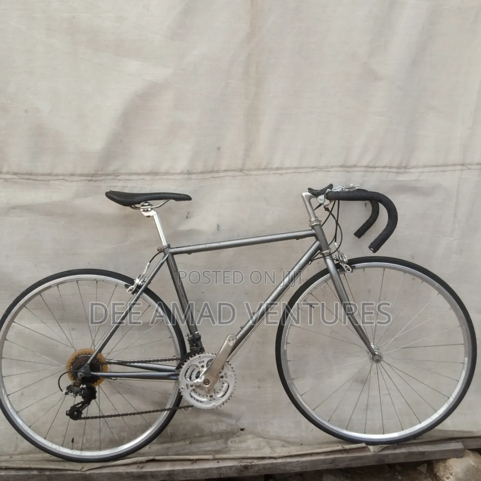 Tokunbo Road Bicycle