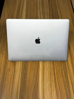 Laptop Apple MacBook Pro 2019 16GB Intel Core i7 SSD 512GB