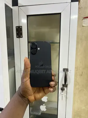 Apple iPhone 16 128 GB Black