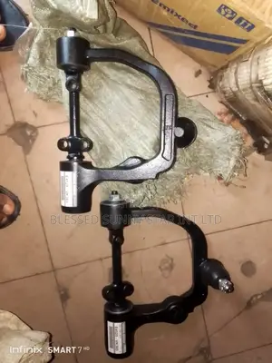 Upper Arm Nissan Urvan Nv350