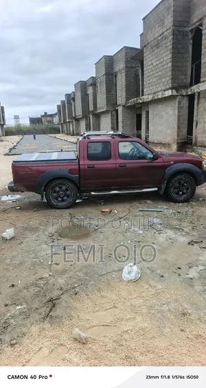 Nissan Frontier 2003 Burgundy