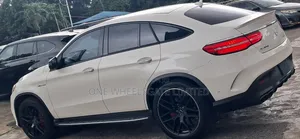 Mercedes-Benz GLE-Class 2018 White