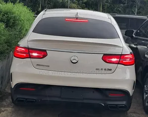 Mercedes-Benz GLE-Class 2018 White