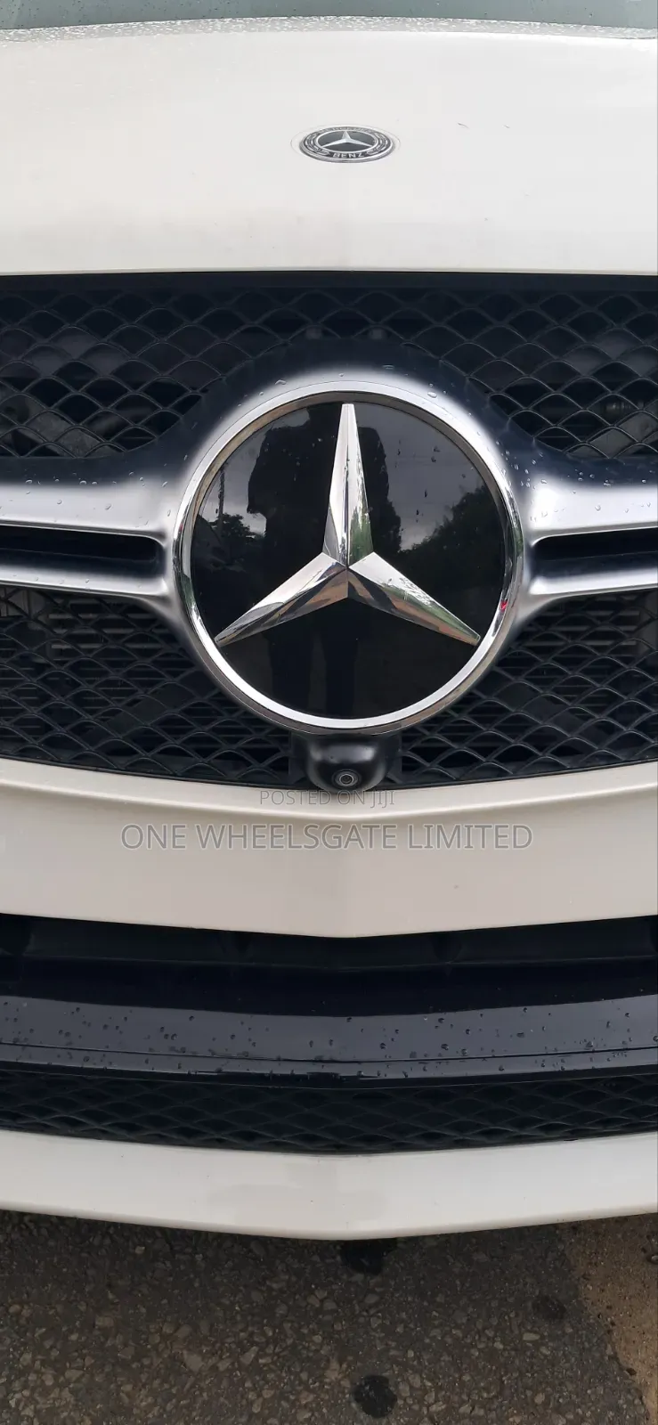 Mercedes-Benz GLE-Class 2018 White