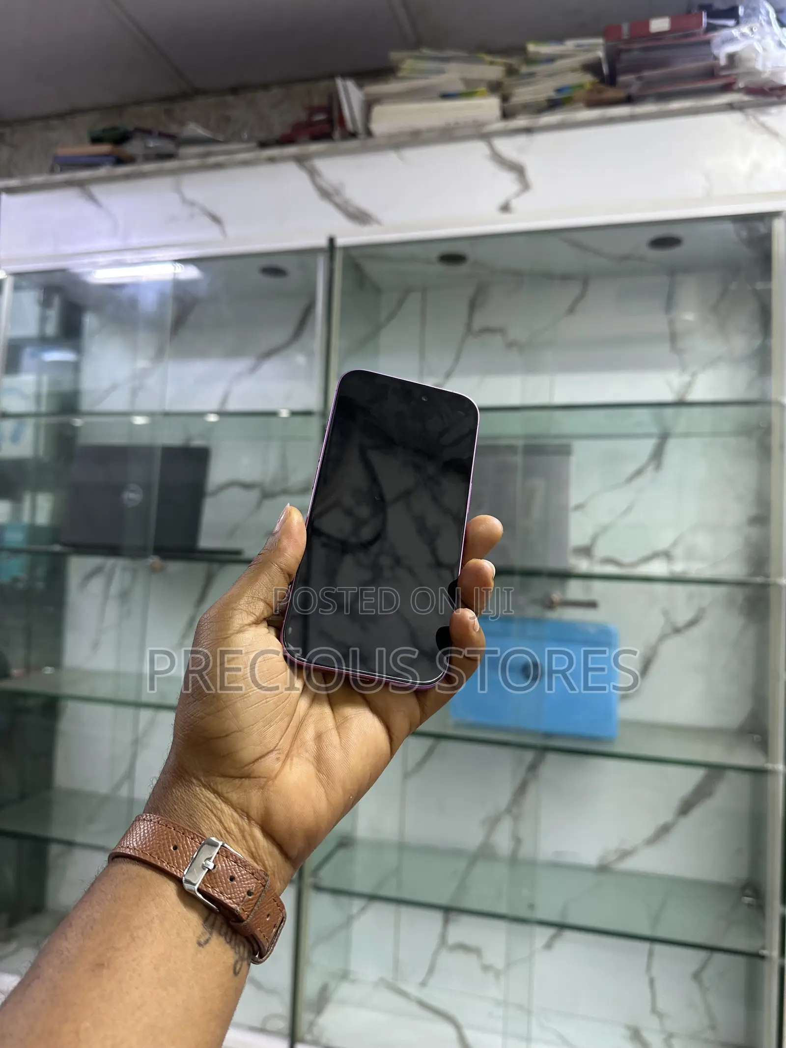 Apple iPhone 16 128 GB Pink