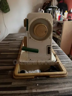Vintage Multi-Function Sewing Machine – Fully Functional
