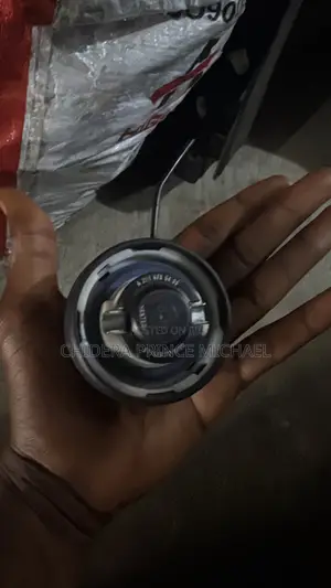 Inner Tank Lock for Glk350