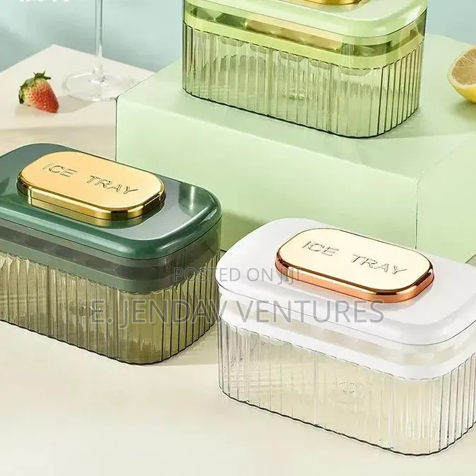 Ice Cube Maker And Storage