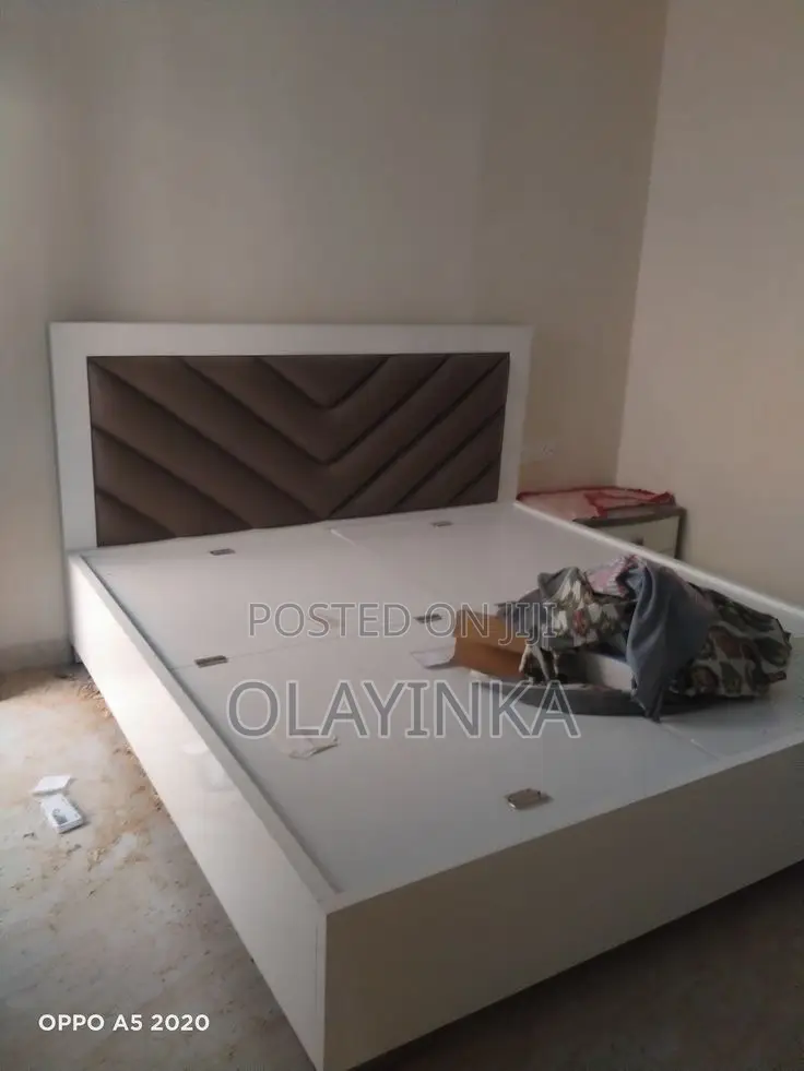 Luxury Bed Frame With Premium Finishing