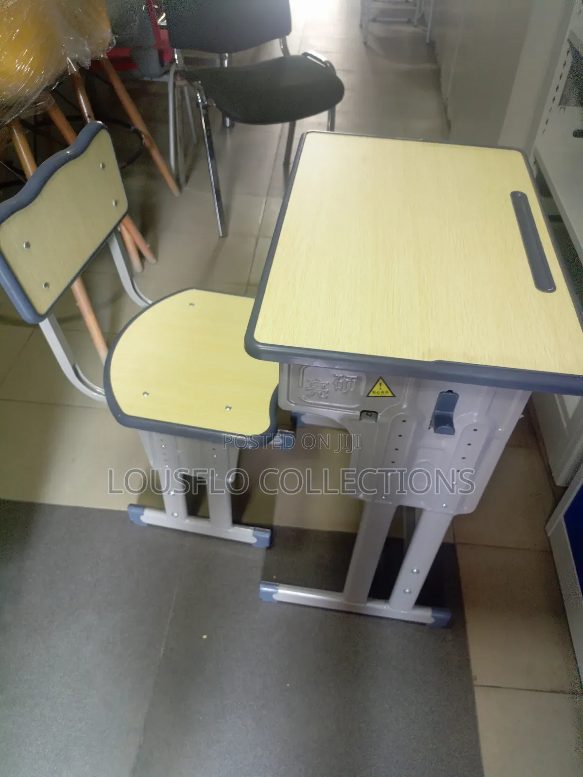Your Quality Adjustable Studying Desk N Table