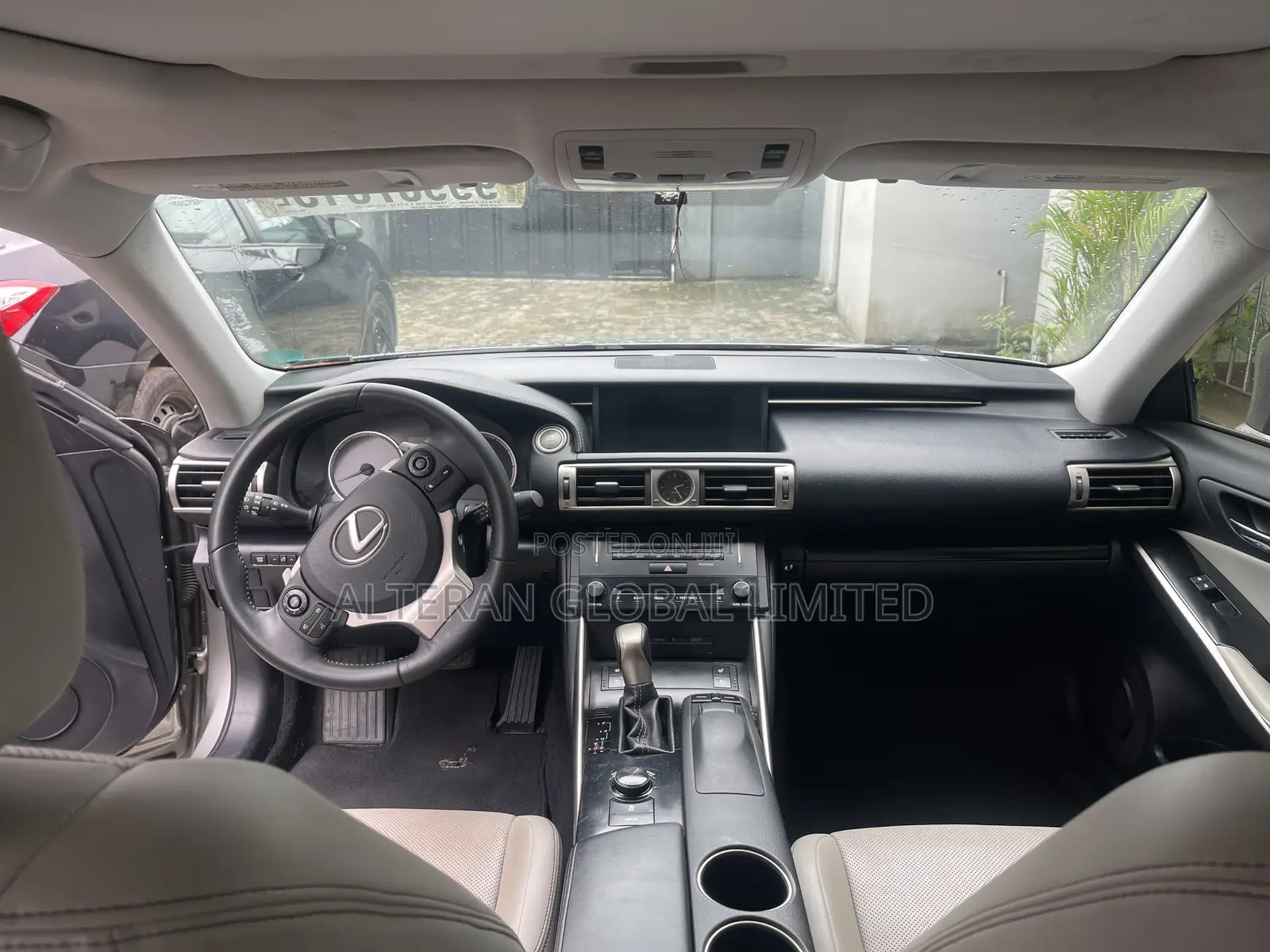 Lexus IS 2015 Silver