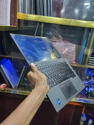 Laptop Lenovo ThinkPad T14 16GB Intel Core i5 SSD 512GB